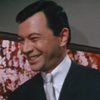 Jerry Itô as Commander