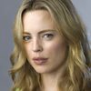 Melissa George as Helen Westcott