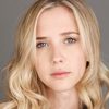 Lindsay Musil as Kelly