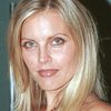 Carey Lessard as Nina