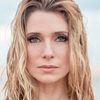 Leticia Spiller as Leticia