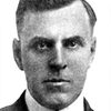 Les Bates as Undetermined Secondary Role