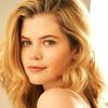 Tate Moore as Cassidy Johnston