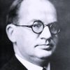 Erich Schönfelder as Small role