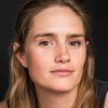 Libby Osler as Kendra