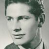 Gennadiy Yukhtin as Eon Tal