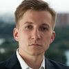 Dmitriy Sharakois as Estonets
