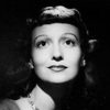 Martha Crawford as Doris Poole (uncredited)