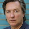 Martin Armknecht as Axel