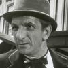Nino Imparato as Chuck Holloway - Banjo Player