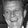 Alf Andersen as Hallandsen