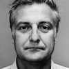 Olivier Cadiot as Médecin 1