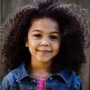 Aiyanna Miorin as Young Holly