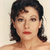 Eleni Anousaki as Lola