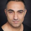 Selim Bayraktar as Ömer