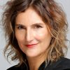 Francisca Imboden as Maria Luisa's Friend 2
