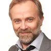 Bergur Þór Ingólfsson as Hinrik