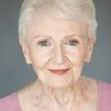 Pat Barnett Carr as Hettie
