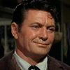 Chuck Roberson as Rifleman-Guard on Train (uncredited)