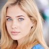 Chloë Marie Rhoades as Linda