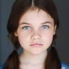 Ducky Cash as Young Chloe