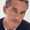 Ilay Kurelovic as Víctor