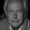 Roberto Bisacco as Cooper (as Robert Ben)