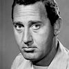 Alberto Sordi as Père Galli