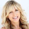 Marla Maples as Aunt Emma