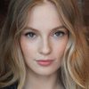 Hannah Dodd as Sandra