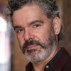 Paul Fauteux as Subway Cop