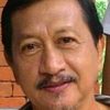 Hans Gunawan as Ust. Wahid