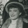 Marcelle Arnold as L'épouse de Valentin (segment "Gourmandise, La")