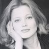 Kathleen King as Kitty Stewart