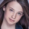 Hattie Kragten as Skylar