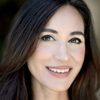 Melissa Papel as Carissa