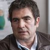 Romain Goupil as Le flic cinéphile