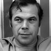 Henri Lambert as Robert, client at Orlando (uncredited)