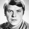 Mikhail Kokshenov as Sekretar