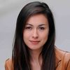 Valentina Izumi as SF Doctor