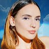 Nathalie Odzierejko as Fille chaste speed-dating du bal(Natoo)