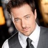 Ryan Hellquist as Bob Halstrom
