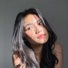 Ajeng Fauziah as Vey