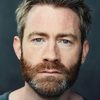 Max Engelke as Leo Kelber