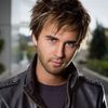 Alexander Mendeluk as Wade