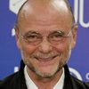 Moses Znaimer as Secundus' Answer Box (voice)
