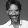 Ruben Garcia as Jota