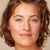 Cora Cleary as Violet