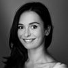 Anaïs Tellenne as Valérie