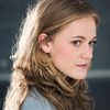 Anne-Chris Schulting as Stella